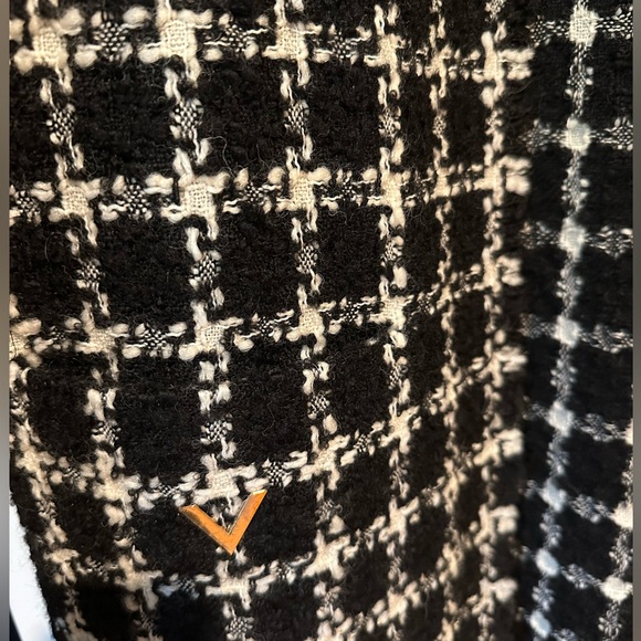 Valentino Tweed Wool blend Coat in black - Picture 8 of 8